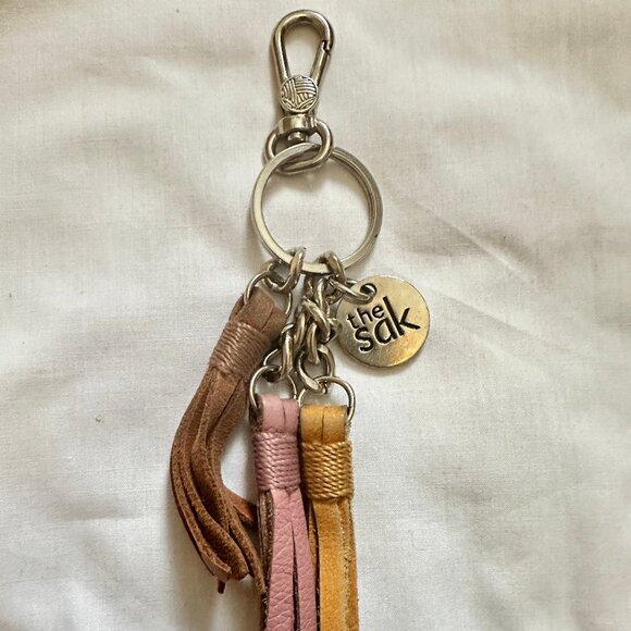 Fringed Tassels The Sak Purse Clip Charm Keychain Silver Toned Original - Picture 1 of 4